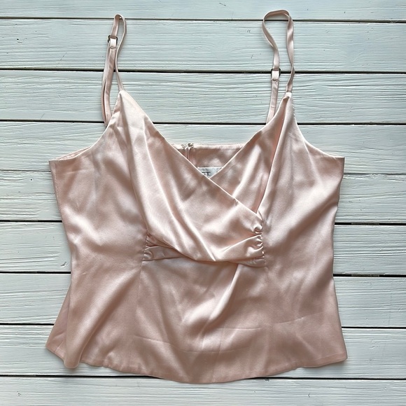 St. John Evening Silk Blend Blush Camisole size 12 - Picture 1 of 6